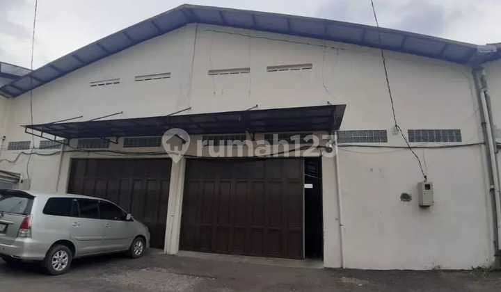 DISEWAKAN GUDANG DIJALAN PETA BANDUNG AKSES CONTAINER LOKASI LUAS STRATEGIS DAN RAMAI