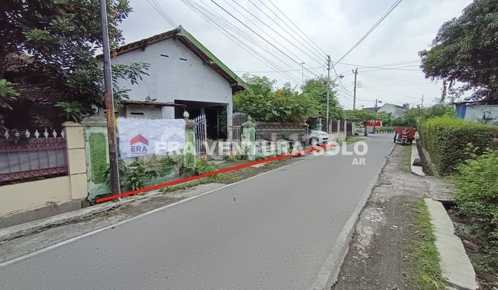 Rumah Lama Hitung Tanah Strategis Sumber Solo