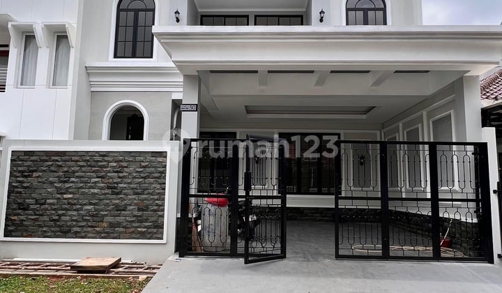 Rumah Modern Gaya American Classic di Griya Loka Bsd Tangerang Selatan