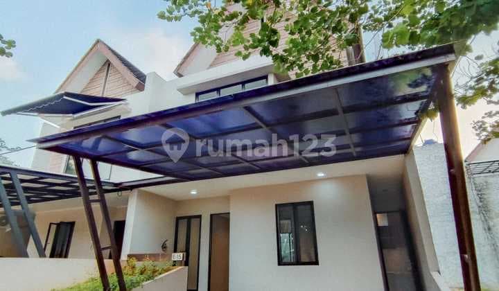 Rumah 2 Lt di Townhouse Luas Lake View 5 Menit Pintu Tol KPR 0