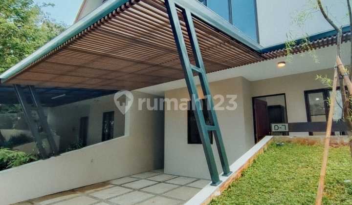 Rumah Hoek Hdp Selatan Jln 3 Mbl Carport 3 Mbl Bebas Banjir Kpr 0