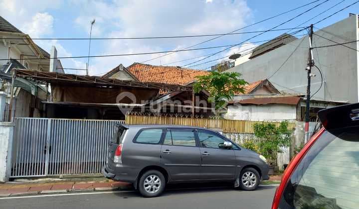 Dijual rumah tua di Menteng di Lokasi paling strategis