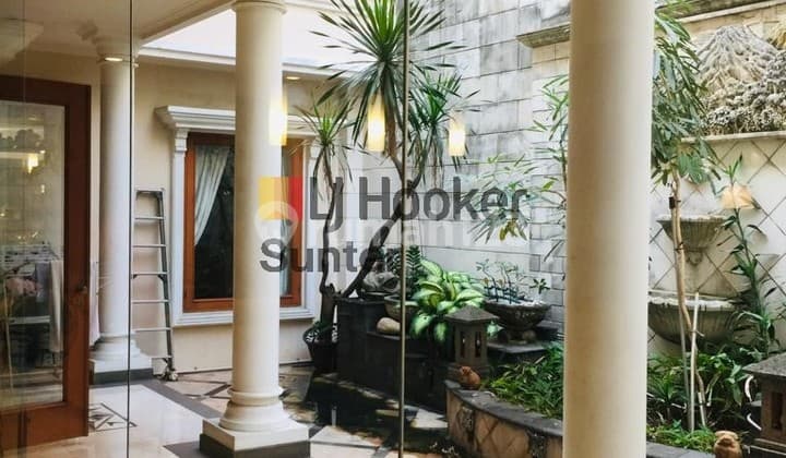 Rumah Hoek di Villa Permata Gading, Kelapa Gading