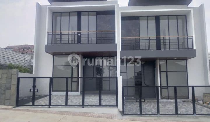 Di Jual Rumah Baru di Setraduta (Eklusif Perumahan di Bandung Utara) Selangkah ke Tol Pasteur, dekat ke mall Setrasari,PVJ ,de'Botanica (BTC), toserba Yogya dan Prama