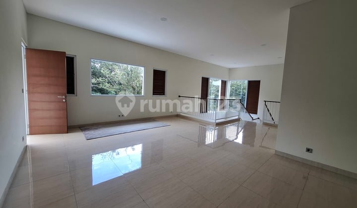 For Sale: Cipaganti Wing House, Near Rshs, Advent, Ciwalk, Pvj.