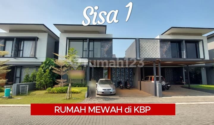 Only 1 left! Luxurious House in Grand Nayapati KBP Kota Baru Parahyangan Bandung