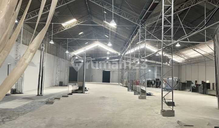 Dijual Gudang Bawah NJOP di Benda Tangerang Murah