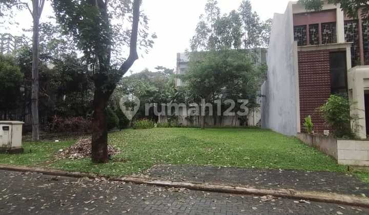 16jt Kavling Greenwich Utara-timur Hoek Taman 264m2