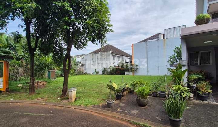 9jt/m Pavillion Residence Kavling Utara-timur Hoek Taman 247m2