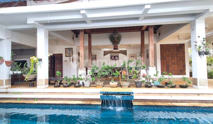 9.2M Rumah Villa Hitung Tanah Ada Pool Dekat Nusaloka