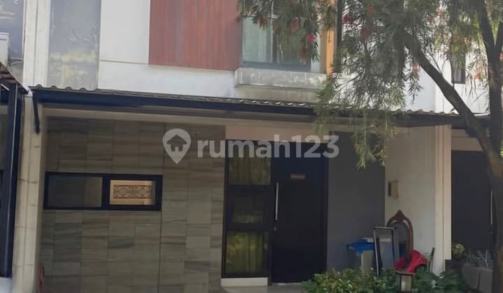 1.59M Delatinos Rumah Hadap Selatan View Fasum Ada Backyard