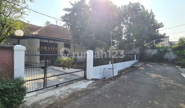 Rumah Di Bogor 1 Lantai Di Lingkungan Yang Asri Di Tengah Kota Bogor Dekat Dengan Istana Bogor Shm Selatan Bagus