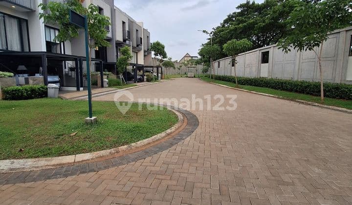 Rumah Dakat Sekolah Ipeka, Genesis Scool Di Imajihaus Full Furnish Hadap Taman Greenwich Park Bsd City 3 Lantai Baru
