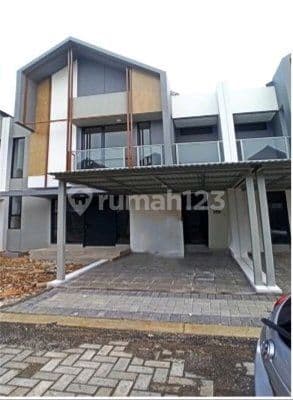 Rumah Baru Di Bsd City (by)