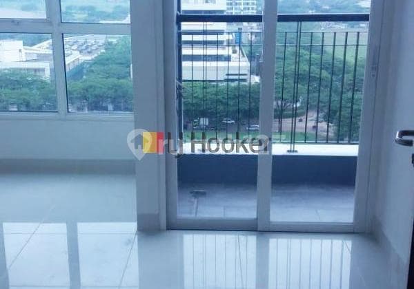 Roseville Apartment BSD City