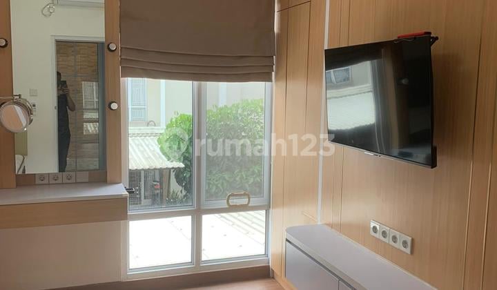 Rumah Minimalis 2 Lantai Siap Huni Gading Serpong