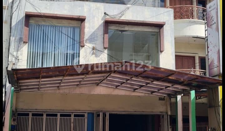 Ruko Gandeng Murah Banget Dekat Mall Central Park, Bebas Banjir
