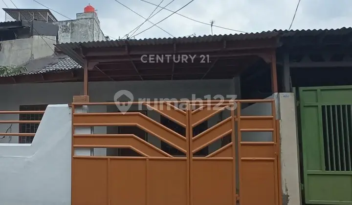 Rumah Siap Huni dan Strategis Area Taman Kota Daan Mogot
