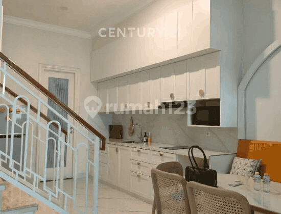 Rumah Baru Lokasi Mediterania Fullfurnish