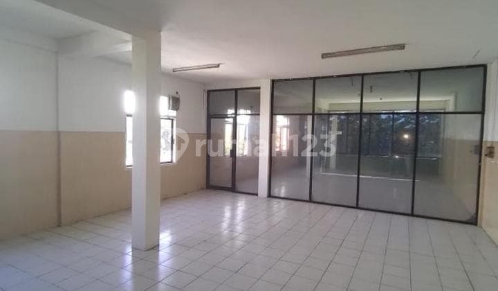 Disewakan Ruko Gandeng Murah di Raya Jemursari (LIE.A124)