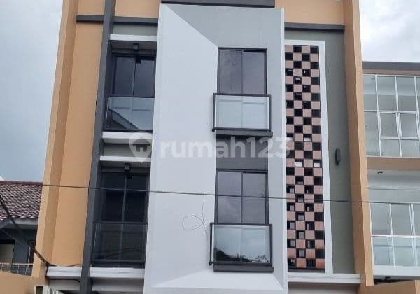 Boarding House in Tomang ROI 9.9% Prime Location West Jakarta