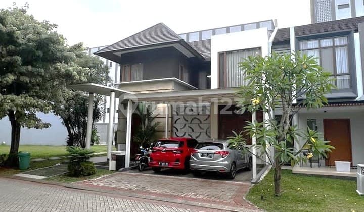 Rumah Cantik di Gading Serpong Bangunan 2.5 Lantai Full Furnish