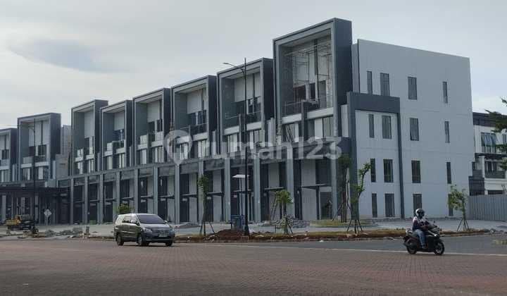 Ruko Hudson Studio Loft di Gading Serpong 3 Lantai Posisi Hoek