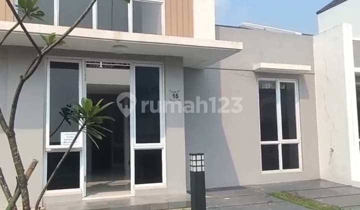 Rumah Cantik Di Paramount Petals Tangerang 2 Lantai Siap Huni
