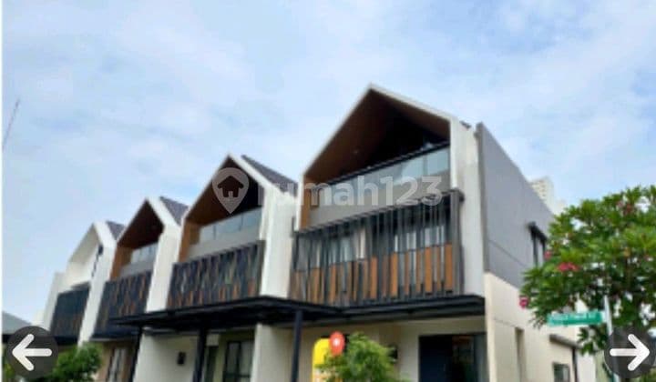 Rumah Strozzi Unit Baru Cantik Siap Huni Di Gading Serpong