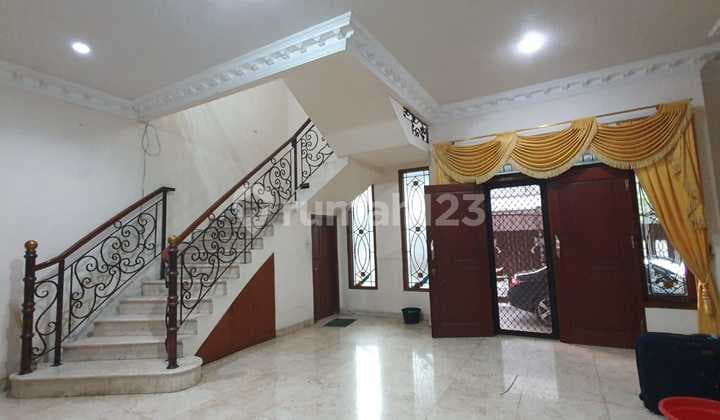 Jual Rumah Siap Huni 3 1/4 Lantai Di Sunter Agung.