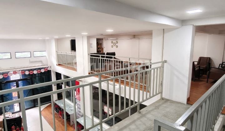 Cakung,Disewakan 2 Ruko Gandeng 240 M Bagus dan Murah 4 Lantai