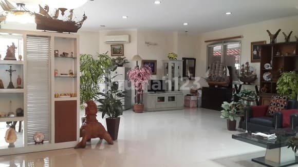 rumah bagus di Bukit Gading Mediterania