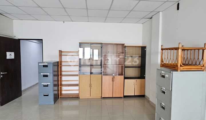 di Sewakan Ruko Strategis Hadap Selatan 31/4 Lantai 5x15 di Sunter