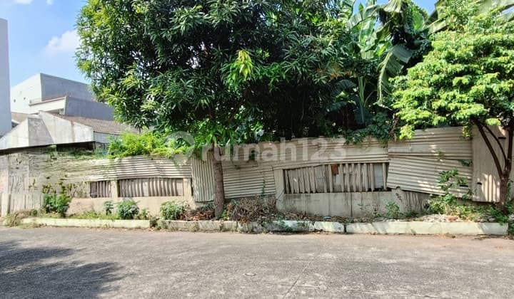 Lot 441 M For Sale In Danau Agung