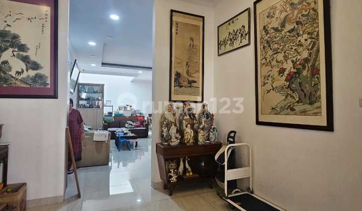 Dijual Rumah 2 Lantai 14,5x18 Bagus Dan Rapi Di Paradise