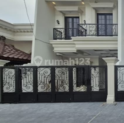 At Cempaka Putih 3 Brand New House Units Central Jakarta