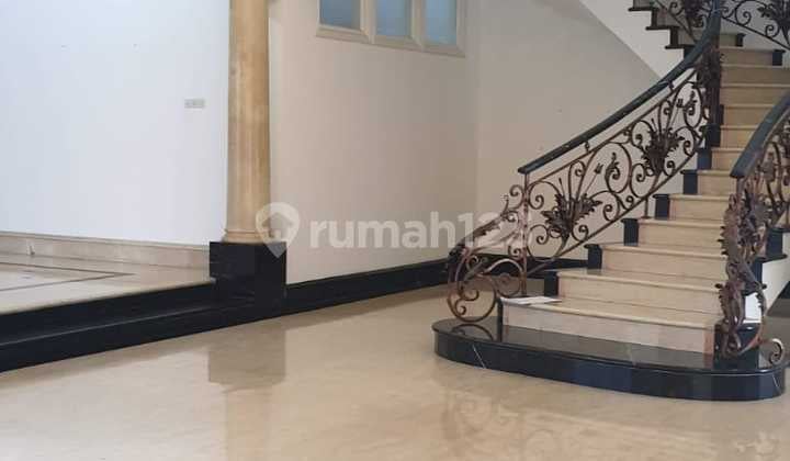 Disewakan.rumah Bukit Gading Mediterania Kelapa Gading