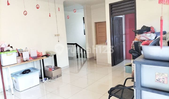 Nice 2-Story House with SHM