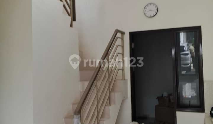 Disewakan rumah murah 2lantai di Cluster Shinano Jakarta Garden City Jakarta Timur siaphuni minimalis modern