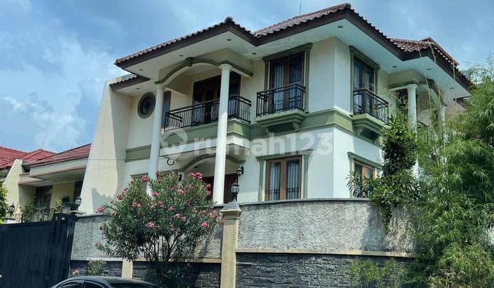Dijual Rumah Megah Mewah Ada Kolam Renang di Sunter Jakarta Utara