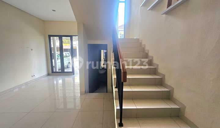 Rumah 2 Lantai di Cluster Asera One South Harapan Indah