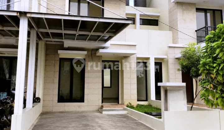 Dijual Cepat Rumah 2 Lantai Siap Huni di Green Ara Harapan Indah