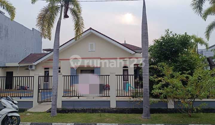 Rumah bagus siap huni di cluster aralia harapan indah