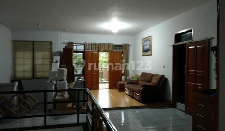 Jarang Ada !!! Jual Rumah Lama Terawat Daerah Moch Toha, Kurdi