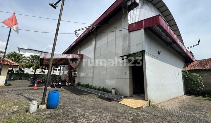 Jarang Ada !!! Disewakan Gedung Olah Raga Soreang Cocok U/Gudang