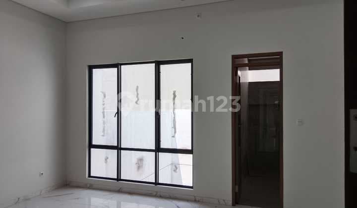 Jual Rumah Baru Mekar Wangi, Singgasana, Akses Tol Moch Toha