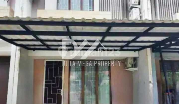 Rumah Bagus 2 Lantai Semi Furnished di Graha Raya, Tangerang
