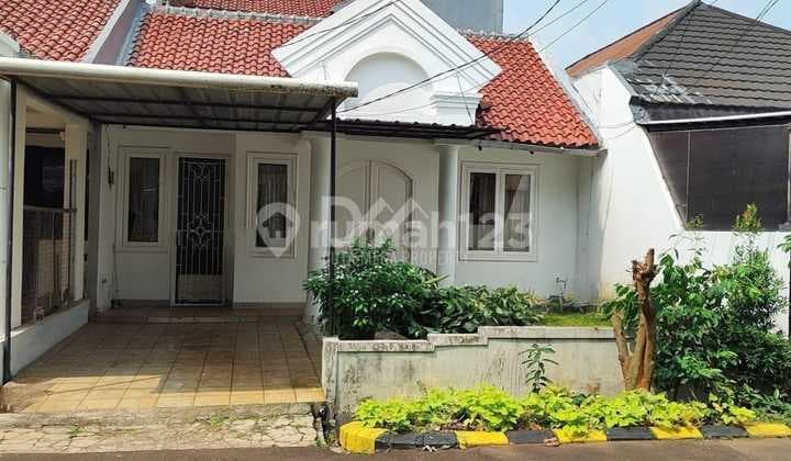 Dijual Cepat Rumah 1 ½ Lantai - Rumah Siap Huni di Graha Raya