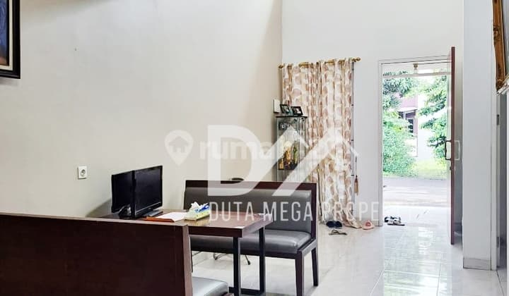 Ready to Occupy! Spacious House, Land Area 90 M² in The Icon BSD - Tangerang