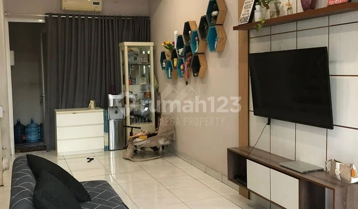 Rumah Semi Furnished, Siap Huni di Graha Raya - Tangerang Selatan